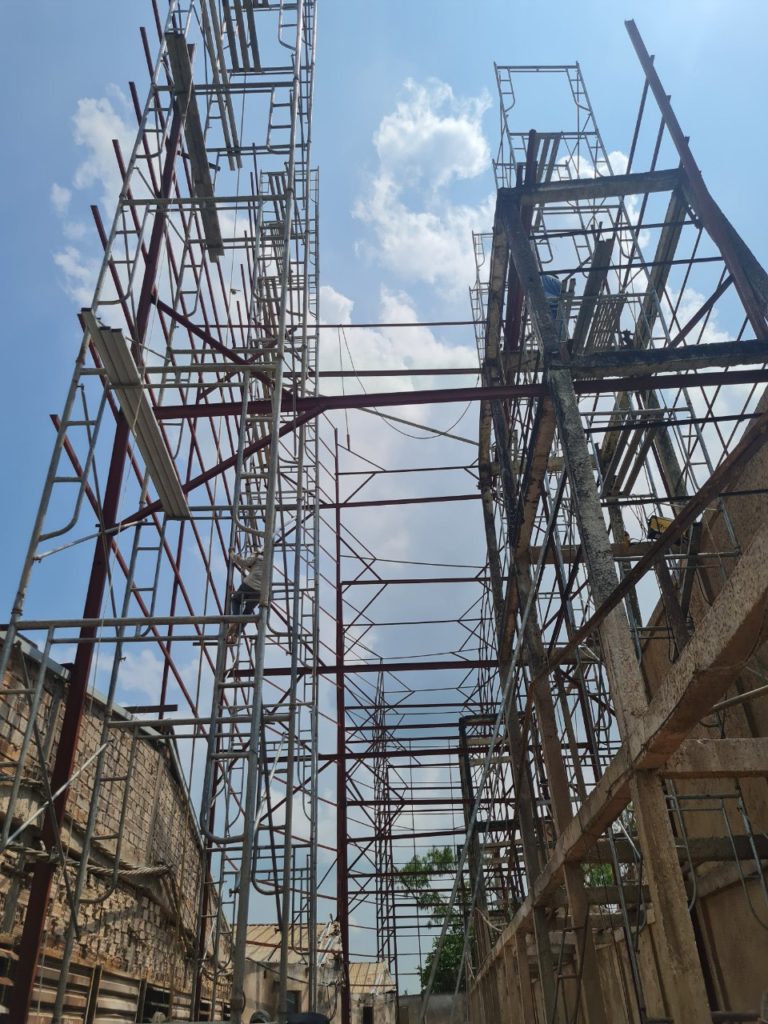 Tôn Nhựa Khởi Thành