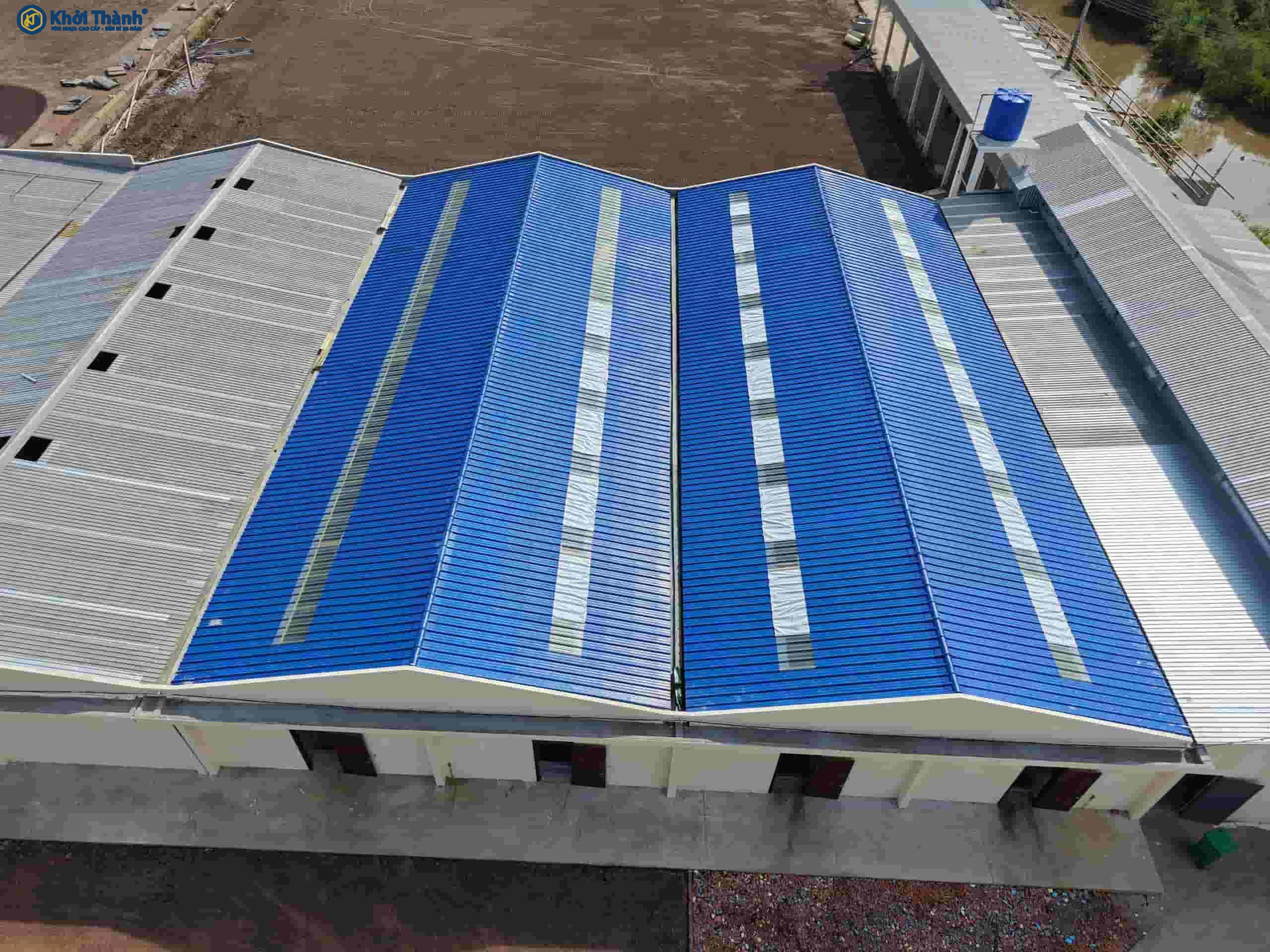 kho-chua-phan-bon-long-an-lop-ton-nhua-pvc-chong-an-mon Kho phân bón tại Long An sử dụng tôn nhựa PVC chống ăn mòn