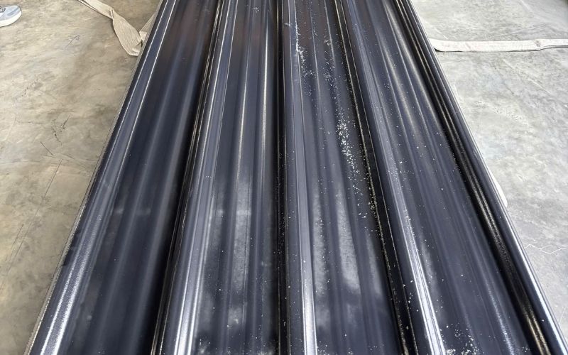 Tôn nhựa màu xám lông lông chuột - Đặc điểm nổi bật