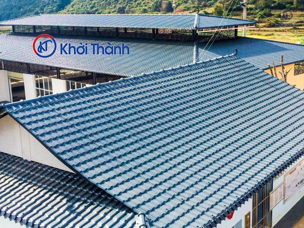 Mẫu Nhà Đẹp Sử Dụng Tôn Nhựa PVC