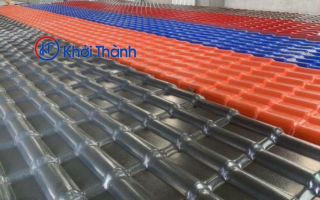 Nên mua ngói nhựa PVC hay ngói truyền thống?