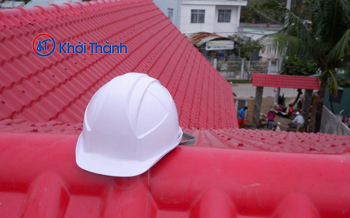 Ngói nhựa có đặc tính bền bỉ nên được ứng dụng trong nhiều loại công trình khác nhau