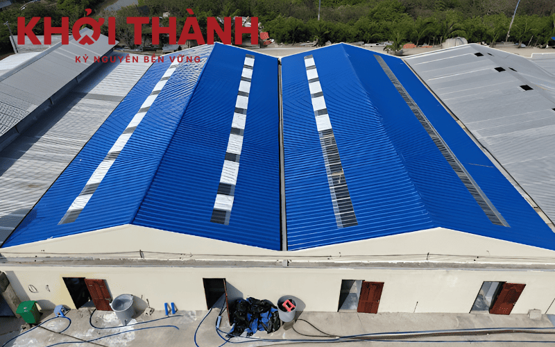 Tôn nhựa lợp nhà xưởng
