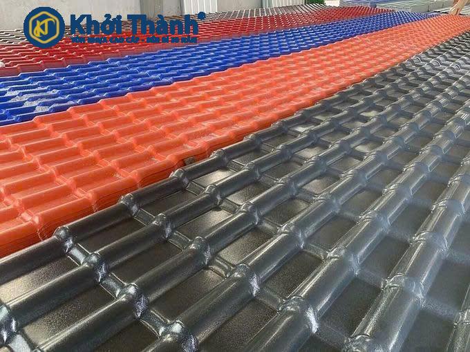 Tôn ngói nhựa Khởi Thành