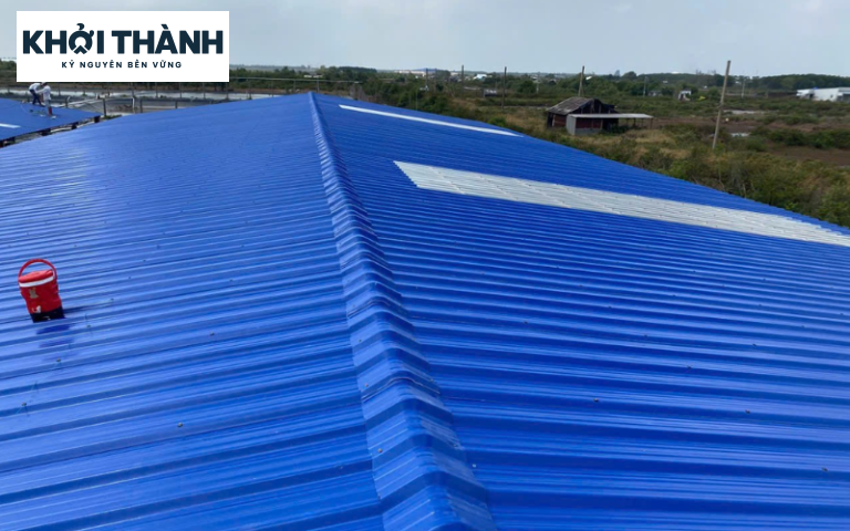 Tôn nhựa PVC Chống cháy lan, đảm bảo an toàn cho ngôi nhà