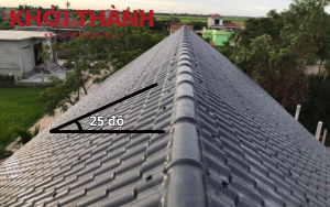Độ dốc thích hợp khi thi công tôn nhựa