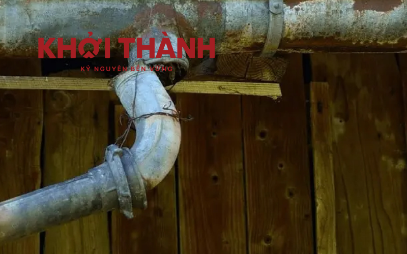 Máng xối inox bị rỉ sét