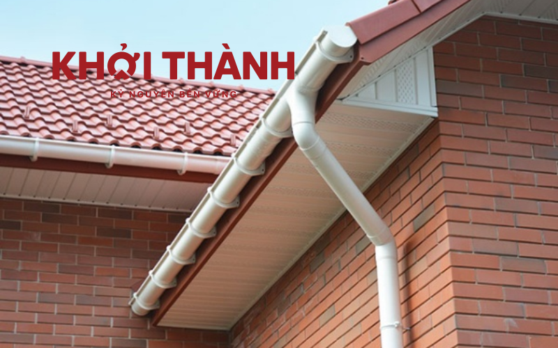 Lắp đặt máng xối nhựa Khởi Thành
